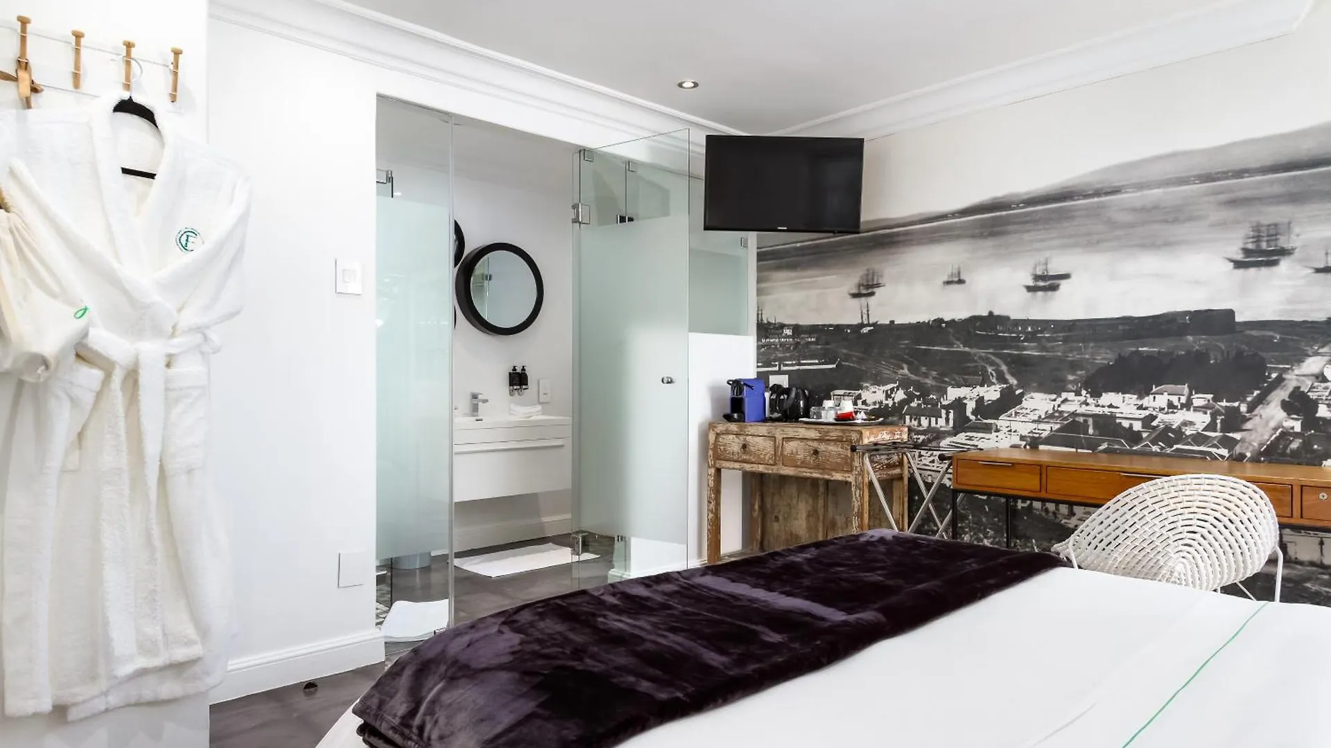 Cape Finest Guest House Located In De Waterkant Cape Town
