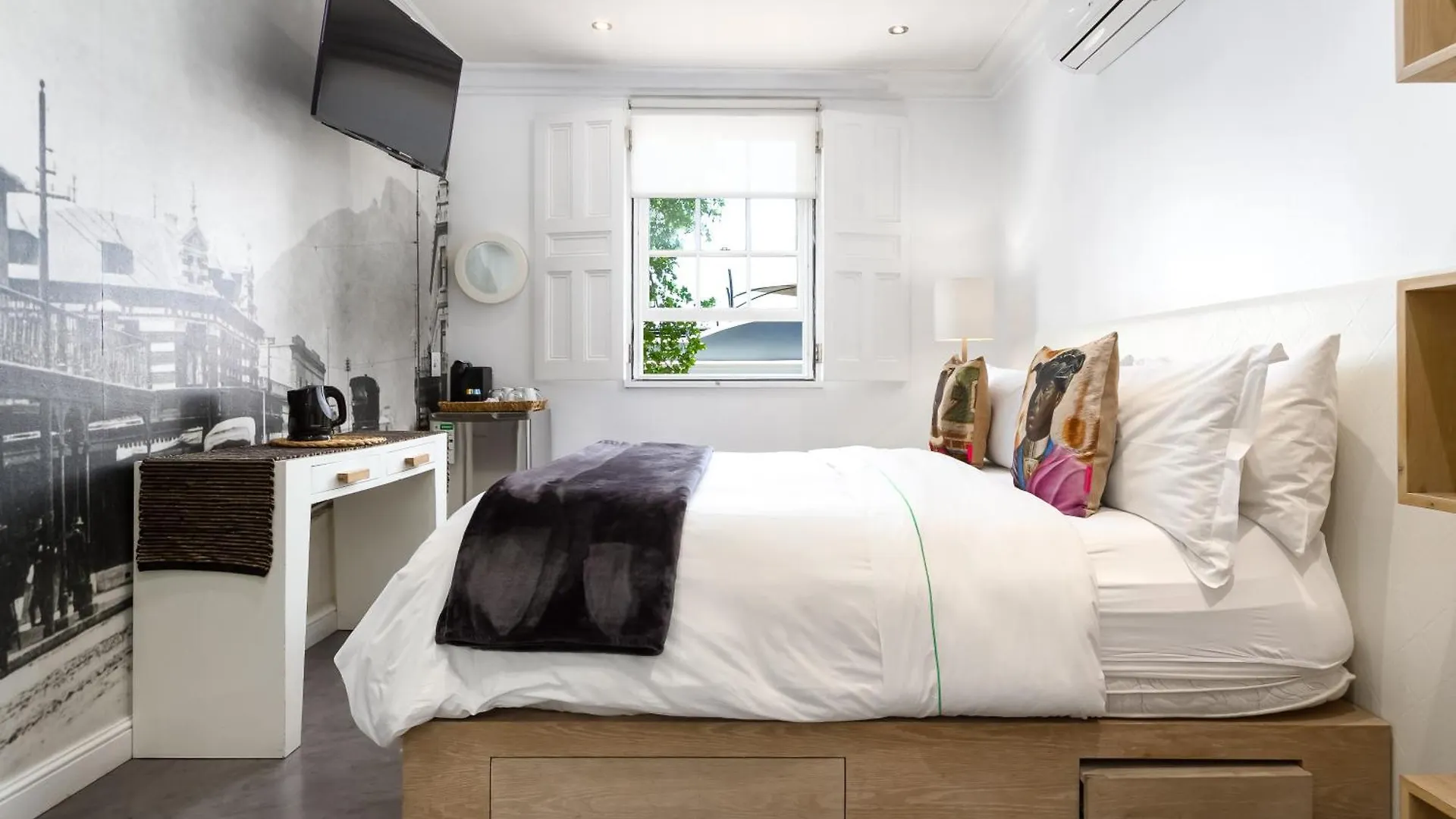 ****  Cape Finest Guest House Located In De Waterkant Cape Town South Africa