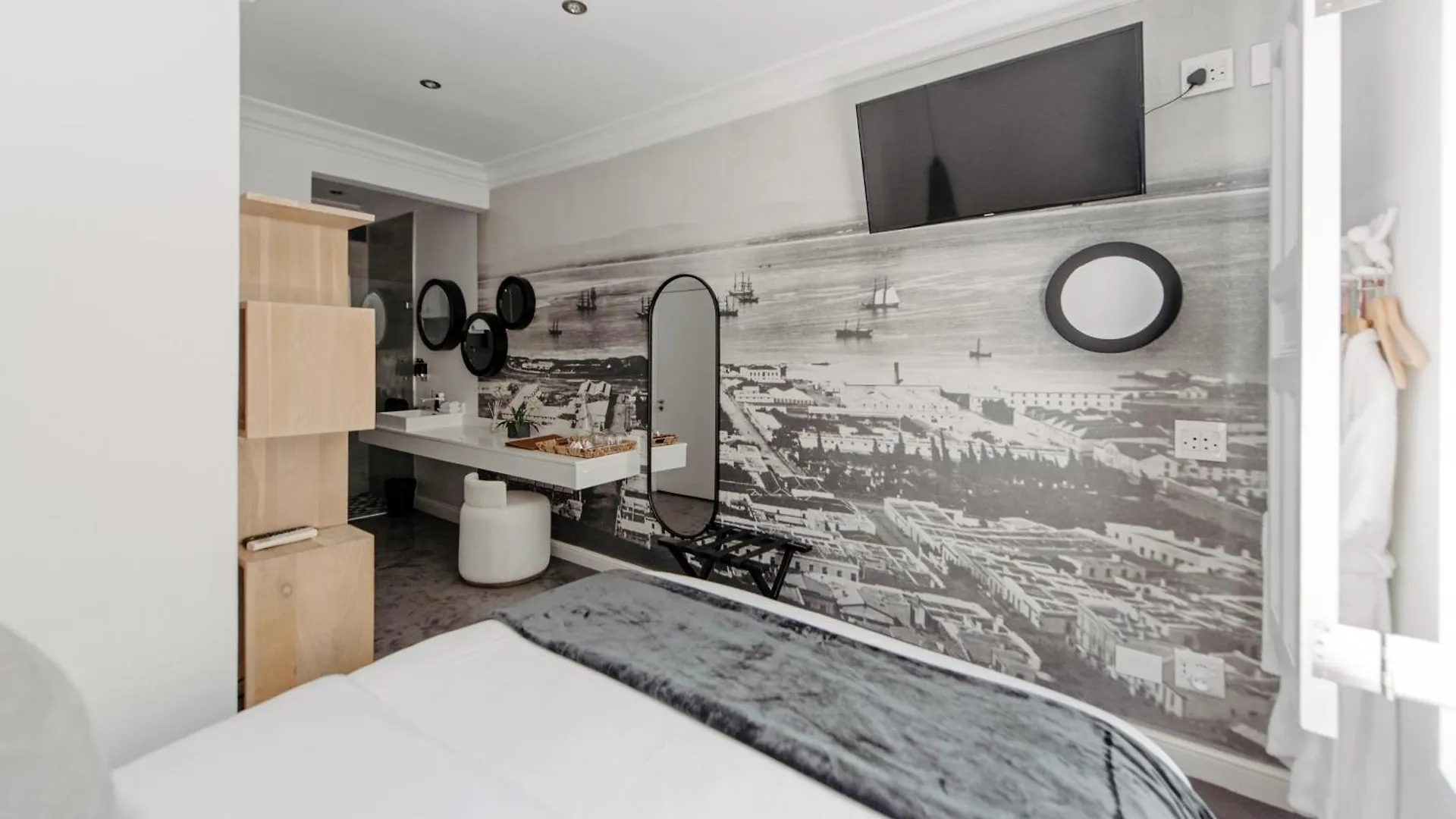 Cape Finest Guest House Located In De Waterkant Cape Town 4*,
