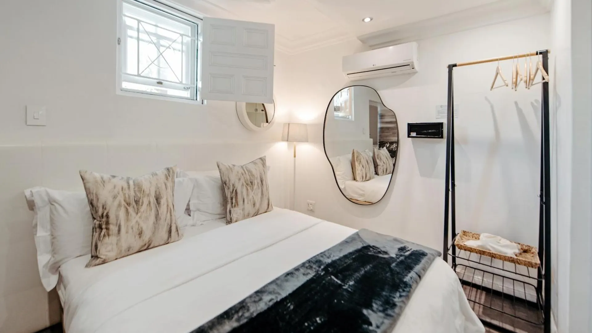 Cape Finest Guest House Located In De Waterkant Cape Town